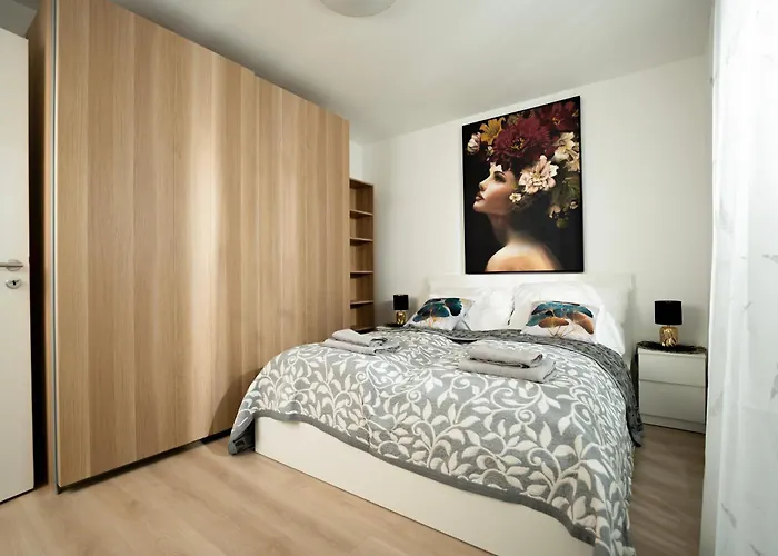 Shm Apartments With Ac